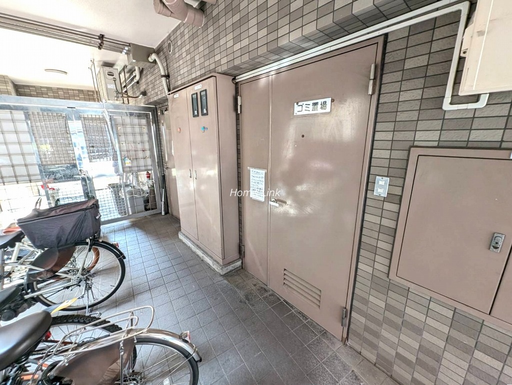 キャッスルマンション浮間舟渡　ゴミ置き場